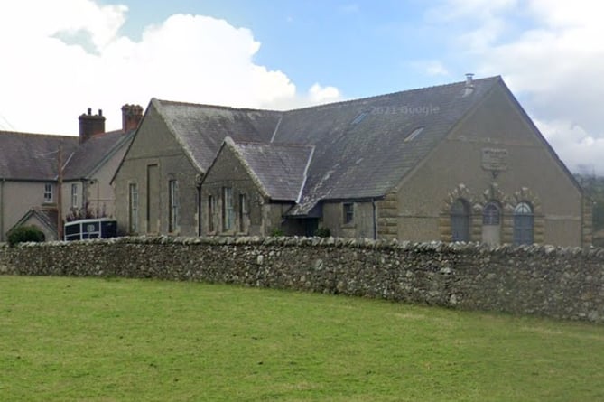 The old Brynrodyn chapel site