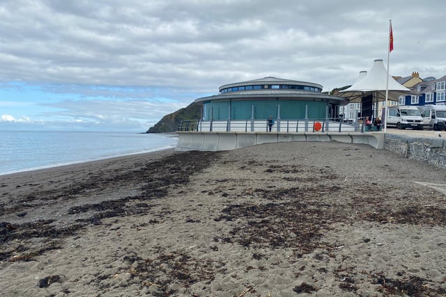 Failure to level off sand putting prom ‘at risk of flooding’
