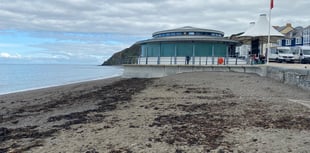 Failure to level off sand putting prom ‘at risk of flooding’