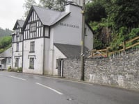 Bunkhouse where Prince William stayed granted license extension