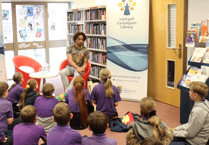 Waterstones Children’s Laureate visits Ceredigion on Library Marathon