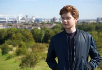 Ffilmio ail gyfres drama Gymraeg a werthwyd i Netflix