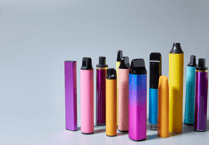 'No one under 18 should be vaping' schools told