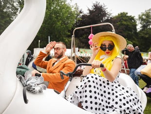 7ft swan pedals to Aberystwyth this weekend