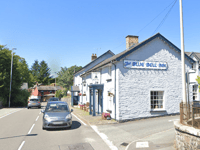 Llangurig pub and Llanidloes takeaway handed new food hygiene ratings