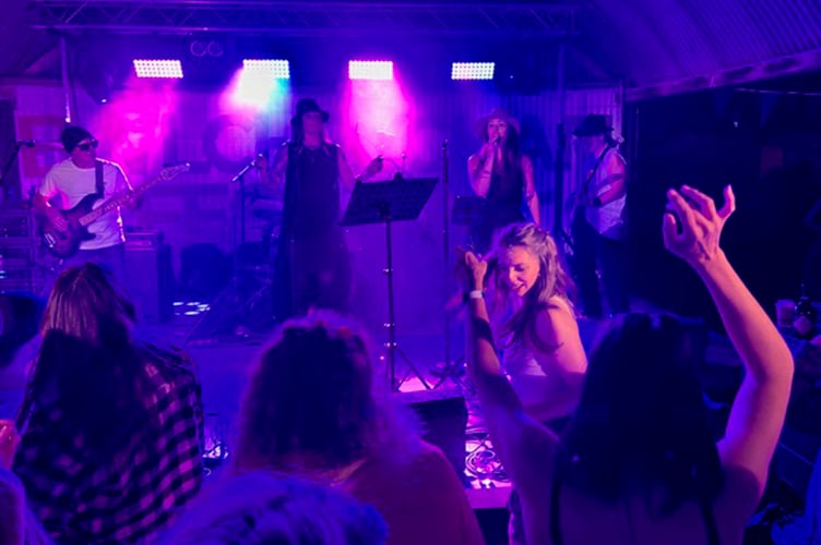 New Quay music fundraiser