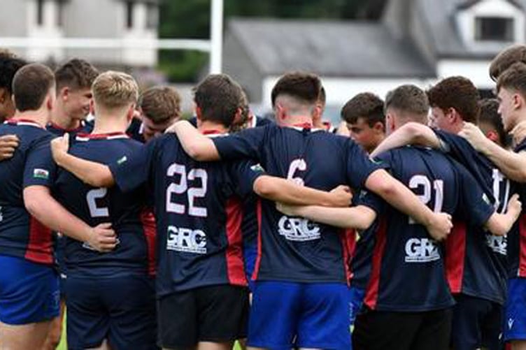 The Bala and Dolgellau youth team are rasing money for charity