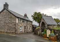 Villagers raise £300,000 to buy pub