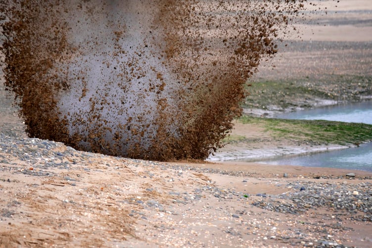Ynyslas bomb