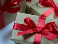 Age Cymru call for donations of Christmas gift boxes for elderly
