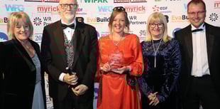 Community support charity wins award