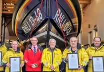 Bravery awards for lifeboat crew members