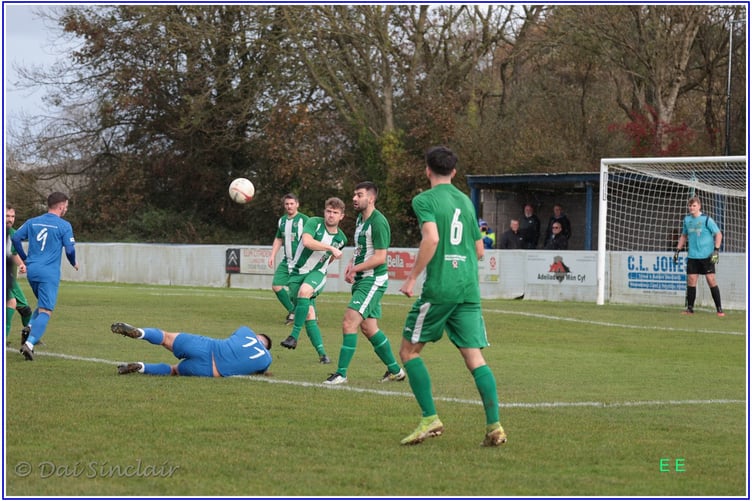 Llangefni Town 6 Tregaron Turfs 2 281023