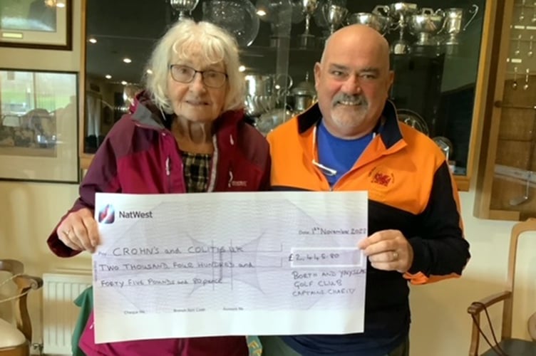 Borth Ynyslas Golf charity cheque