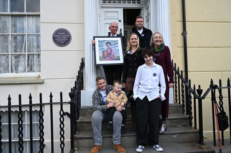Purple plaque