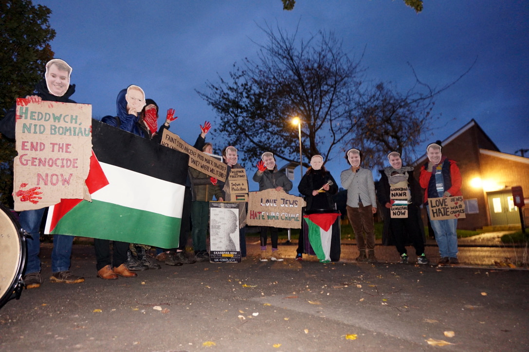 Palestine protestors target mid Wales MP
