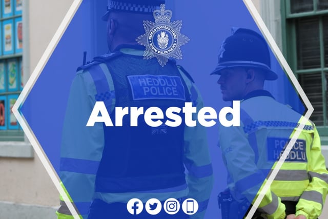 Porthmadog arrest for vehicle damage