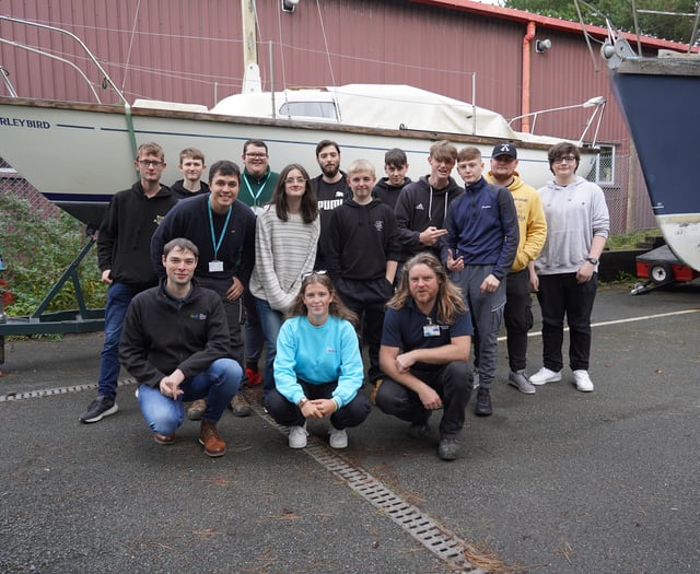 Student returns to college to tell students of her Adriatic adventures