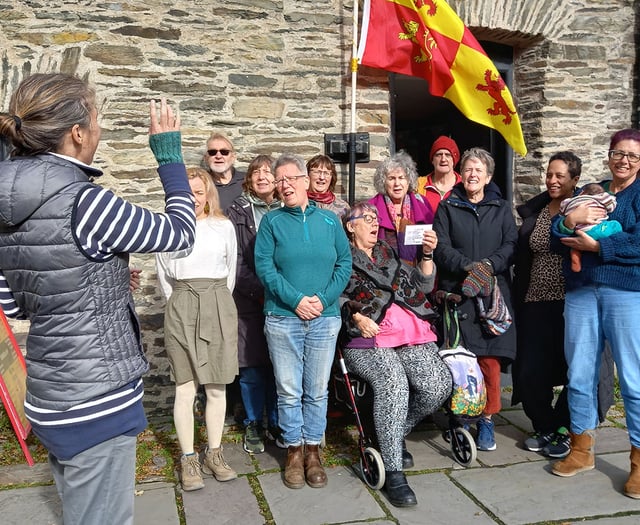 Opportunity to practise your Welsh with a friendly singing group