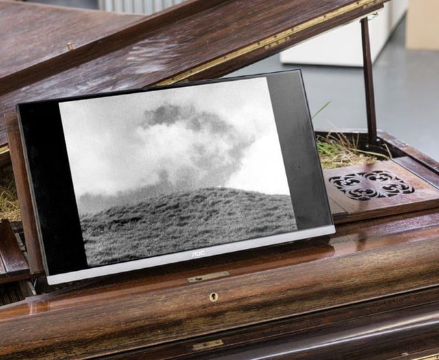 WATCH: Aberystwyth artist's exhibition continues