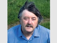 Farm park owner continues path fight
