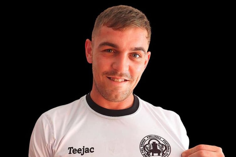Ashley Ainsworth equalised for Pwllheli
