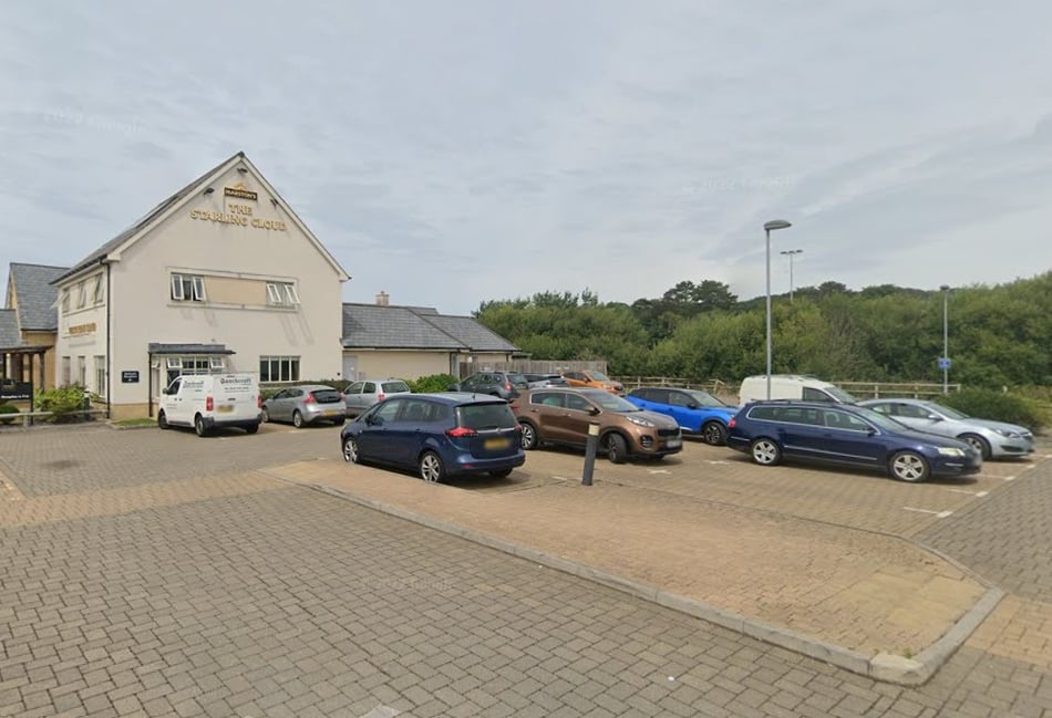 Aber pub will introduce restricted parking 
