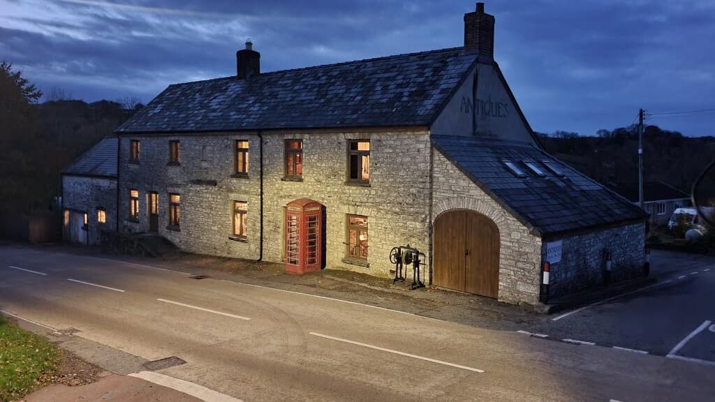 Rhydowen former pub for sale has been transformed into an antiques