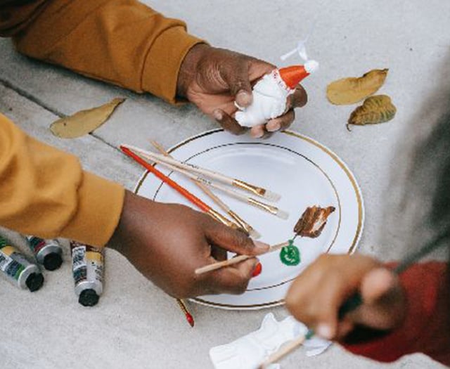 Make your own Christmas decorations to brighten up your home