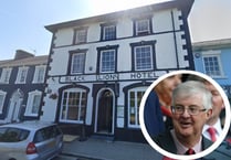 Welsh pub holding 'happy hour' to celebrate Drakeford's resignation