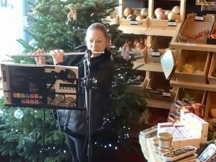 Tywyn musicians will perform daily to raise money for air ambulance