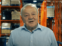 FUW honours Castell Howell Foods founder with award