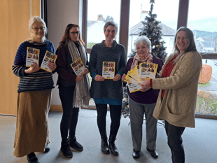 Council hands out 'eat well for less' booklets to foodbanks