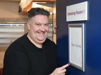 Ceredigion lottery winner returns to the stage for panto season