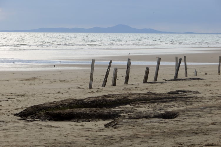 Llanaber Beach, Barmouth Wikimedia Commons, by Forester2009