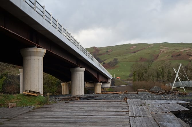 Work is nearing completion on a new bridge spanning the Afon Dyfi in Machynlleth