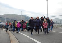 Hundreds become first to walk across the new Machynlleth bridge