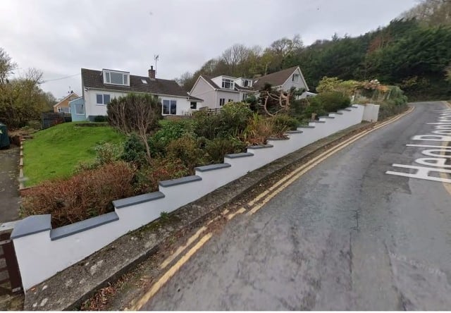 Councillors to visit seaside site of proposed bungalow demolition