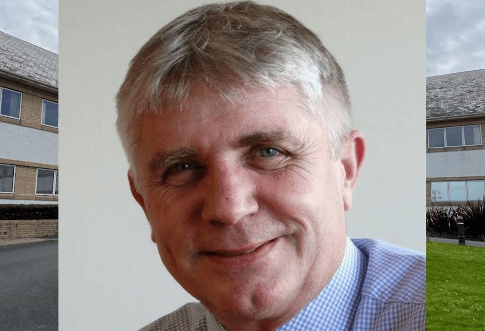 Senior council staff in line for £10k pay rise