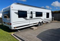 Caravan stolen from Pwllheli campsite