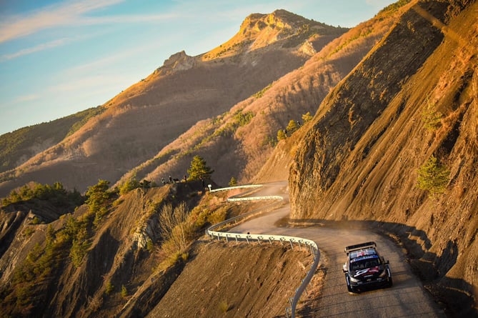 Elfyn Evans navigates the mountainous roads in Rallye Monte-Carlo