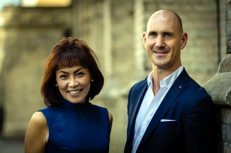 Huw Wiggin Noriko Ogawa