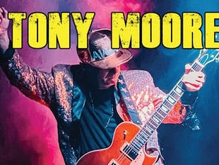 Former Iron Maiden member brings electrifying one-man show to Pwllheli