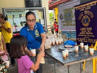 Penparcau Hub sends clothes and food to Philippines community