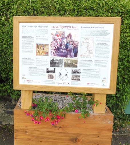 Tywyn and District History Society have received new funding for their history trail