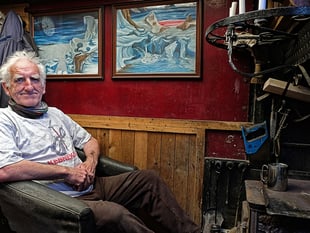 Busy 2024 ahead for eccentric author Mike Leaver
