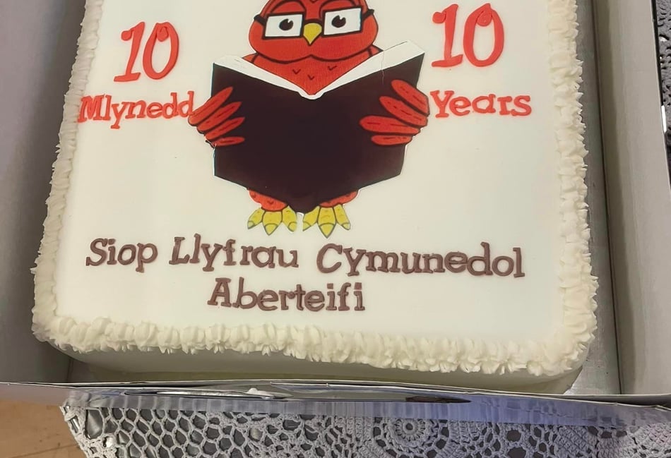Community bookshop celebrates 10th anniversary
