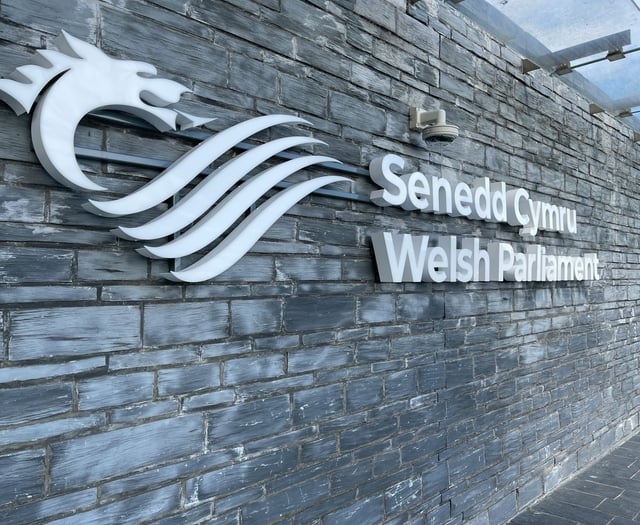 Minister pours cold water on rent control in Wales