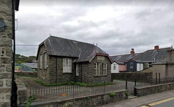The former school has been turned into a development to house the homeless (Gwynedd Council)