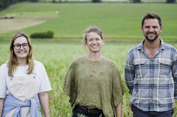 Six Inches of Soil is a story of three new farmers on the first year of their regenerative journey to heal the soil and help transform the food system - Anna Jackson, a Lincolnshire 11th generation arable and sheep farmer; Adrienne Gordon, a Cambridgeshire small-scale vegetable farmer; and Ben Thomas, who rears pasture-fed beef cattle in Cornwall. 